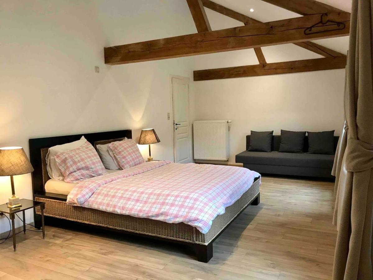 Les Ecuries De Lesse Apartamento Libin Exterior foto