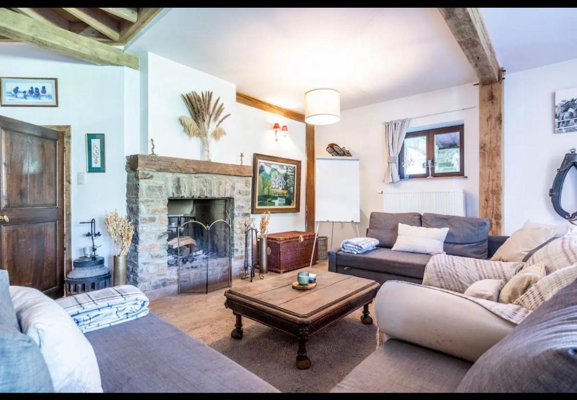 Les Ecuries De Lesse Apartamento Libin Exterior foto